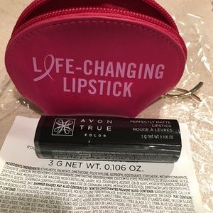 Avon Breast Cancer CrusadePink Hope Iconic Lipstick SetZippered PouchNew